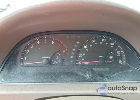 2003 Toyota Camry Le z USA, uszkodzony, nr VIN 4T1BF30K93U054643